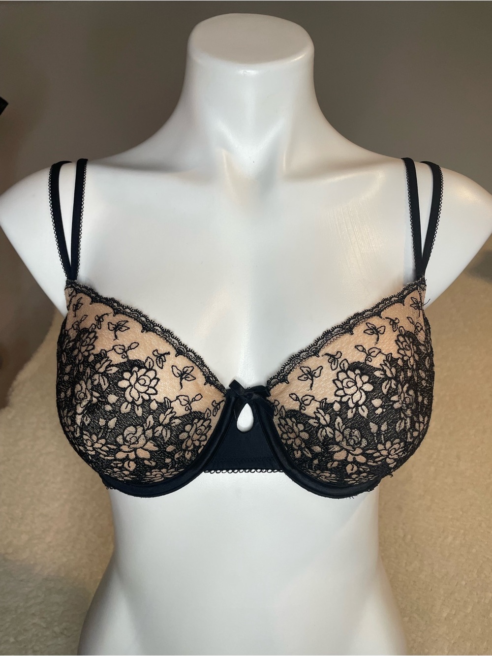 Victoria's Secret Black Tan Lace Balconette Bra 34D